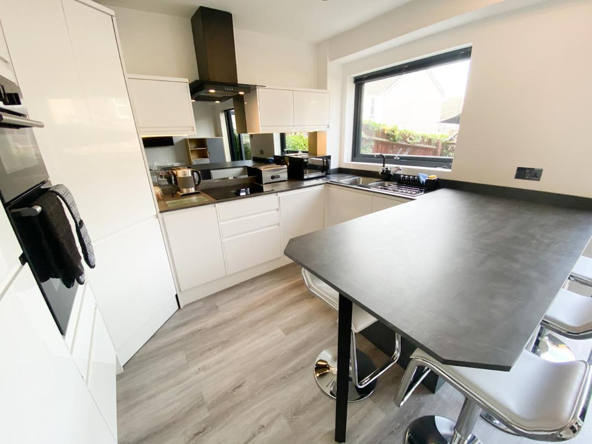 Harbourside House - Great Location - Parking - 2 En-Suites - Sleeps 5 Plus 1 Poole Dış mekan fotoğraf